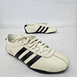 Adidas‎ Tokyo Women Sz 7 Cream Black Leather Low Top Sneakers JQ0597